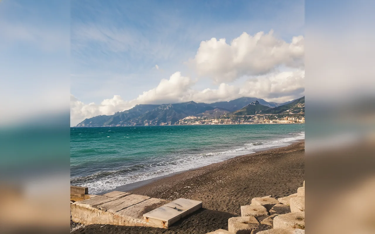 La spiaggia di Salerno — B&B Cielo Stellato, Salerno